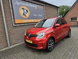 Rood, metallic lak Gebruikt 2019 Renault Twingo Intens Hatchback | € 10.745 (Eerlijke prijs)