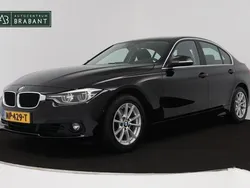Zwart Gebruikt 2017 BMW 318 Executive Sedan | € 15.945 (Goede deal)
