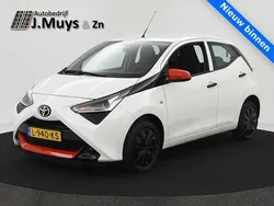 Wit Gebruikt 2021 Toyota Aygo Hatchback | € 10.440 (Eerlijke prijs)