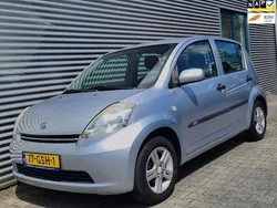 Grijs Gebruikt 2008 Daihatsu Sirion Hatchback | € 2.295 (Eerlijke prijs)