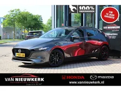Machine grey (grijs metallic) Gebruikt 2022 Mazda 3 Comfort Hatchback | € 22.400 (Eerlijke prijs)
