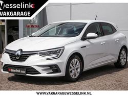 Wit Gebruikt 2021 Renault Mégane Zen Hatchback | € 18.400 (Super prijs)