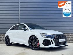 Wit Gebruikt 2022 Audi RS3 Hatchback | € 72.900 (Duur)