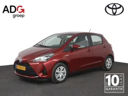 Rood Gebruikt 2018 Toyota Yaris Hybrid Hatchback | € 15.950 (Eerlijke prijs)