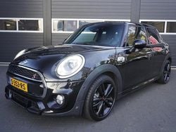 Zwart Gebruikt 2017 Mini Cooper S Chili Hatchback | € 19.650 (Iets duurder)
