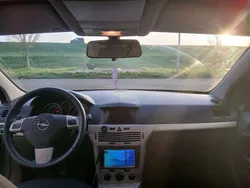 Zwart Gebruikt 2008 Opel Astra Business Coupé | € 2.250 (Eerlijke prijs)