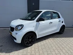Wit Gebruikt 2018 Smart ForFour Hatchback | € 8.750 (Eerlijke prijs)