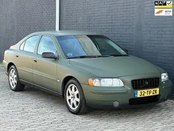 Grijs Gebruikt 2006 Volvo S60 Sedan | € 2.499 (Eerlijke prijs)