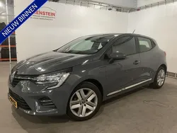 Grijs Gebruikt 2020 Renault Clio V Intens Hatchback | € 12.350 (Eerlijke prijs)