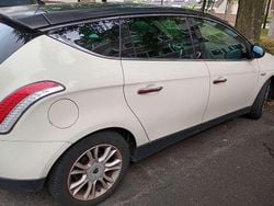 Gebruikt 2009 Lancia Delta MPV | € 1.250 (Iets duurder)