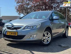 Grijs Gebruikt 2011 Opel Astra Edition Stationwagen | € 3.999 (Eerlijke prijs)