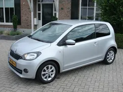 Grijs Gebruikt 2013 Skoda Citigo Elegance Hatchback | € 3.450 (Eerlijke prijs)