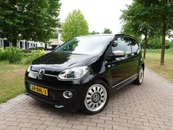 Zwart Gebruikt 2012 VW up! Black Edition Hatchback | € 5.450 (Eerlijke prijs)