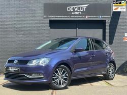Blauw Gebruikt 2016 VW Polo Allstar Hatchback | € 13.495 (Eerlijke prijs)
