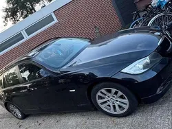 Zwart Gebruikt 2006 BMW 318 Executive Stationwagen | € 1.000 (Super prijs)