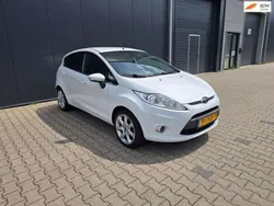 Wit Gebruikt 2012 Ford Fiesta Titanium Hatchback | € 4.950 (Eerlijke prijs)