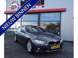 Grijs Gebruikt 2013 BMW 320 Executive Stationwagen | € 11.945 (Eerlijke prijs)