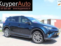 Blauw Gebruikt 2017 Toyota RAV4 Hybrid Executive SUV | € 18.900 (Eerlijke prijs)