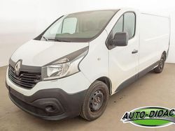 Wit Gebruikt 2018 Renault Trafic Van | € 8.350