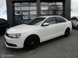 Wit Gebruikt 2013 VW Jetta Highline Sedan | € 5.950