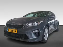 Grijs Gebruikt 2021 Kia Ceed Hatchback | € 19.925 (Goede deal)