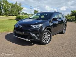 Zwart Gebruikt 2016 Toyota RAV4 Plus SUV | € 18.900 (Eerlijke prijs)