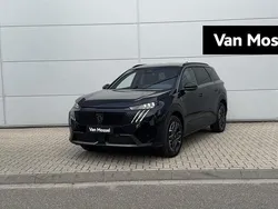 Zwart Nieuw 2025 Peugeot 5008 GT MPV | € 49.140 (Goede deal)