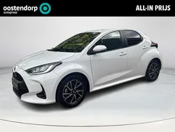 Wit Gebruikt 2023 Toyota Yaris Hybrid Edition Hatchback | € 23.949 (Eerlijke prijs)