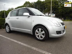 Grijs Gebruikt 2011 Suzuki Swift Cool Hatchback | € 4.250