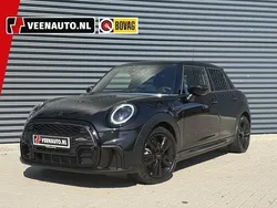 Zwart Gebruikt 2022 Mini John Cooper Works Hatchback | € 29.945 (Eerlijke prijs)