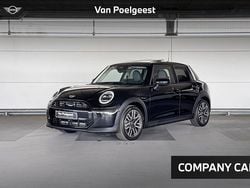 Midnight black ii Nieuw 2025 Mini Cooper Classic Hatchback | € 39.200 (Super prijs)