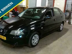 Zwart Gebruikt 2003 Seat Cordoba Sedan | € 999 (Eerlijke prijs)