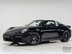 Zwart Gebruikt 2022 Porsche 992 Cabriolet | € 144.900