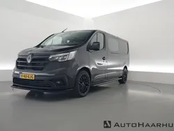 Zwart Nieuw 2024 Renault Trafic Black Edition Van | € 36.950 (Eerlijke prijs)
