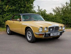 Anders Gebruikt 1976 Daimler Sovereign Coupé | € 17.327