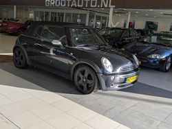 Zwart Gebruikt 2006 Mini ONE Hatchback | € 2.944 (Eerlijke prijs)