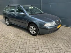 Grijs Gebruikt 2005 Skoda Octavia Stationwagen | € 1.745 (Eerlijke prijs)