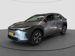 Grijs metallic Nieuw 2025 Toyota bZ4X Active SUV | € 34.995 (Goede deal)
