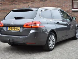 Grijs Gebruikt 2019 Peugeot 308 Premium Stationwagen | € 11.949 (Eerlijke prijs)