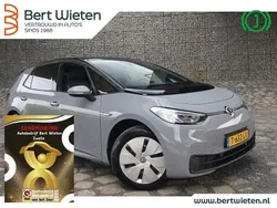 Grijs Gebruikt 2023 VW ID.3 Pro Hatchback | € 26.950 (Eerlijke prijs)