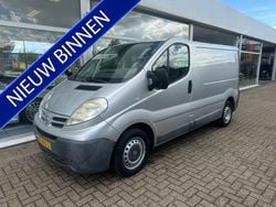 Grijs Gebruikt 2007 Nissan Primastar MPV | € 4.500 (Goede deal)