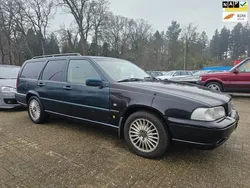 Groen Gebruikt 1998 Volvo V70 Stationwagen | € 999 (Goede deal)