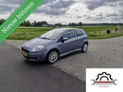 Grijs Gebruikt 2006 Fiat Grande Punto Dynamic Hatchback | € 800 (Super prijs)