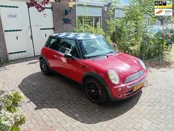 Rood Gebruikt 2007 Mini Cooper Hatchback | € 3.495 (Goede deal)