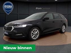 Zwart Gebruikt 2023 Skoda Octavia Ambition Stationwagen | € 27.950 (Goede deal)