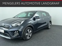 Blauw, metallic lak Gebruikt 2021 Kia Niro SUV | € 21.950 (Eerlijke prijs)