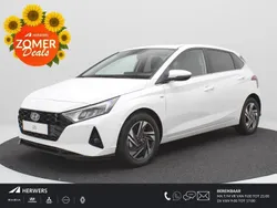 Wit Gebruikt 2024 Hyundai i20 Comfort Hatchback | € 20.935 (Eerlijke prijs)