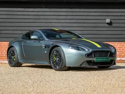Aston Martin V12 Vantage