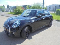 Zwart Gebruikt 2020 Mini John Cooper Works Hatchback | € 23.950 (Eerlijke prijs)