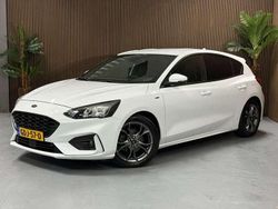 Wit Gebruikt 2018 Ford Focus ST Hatchback | € 11.750 (Goede deal)